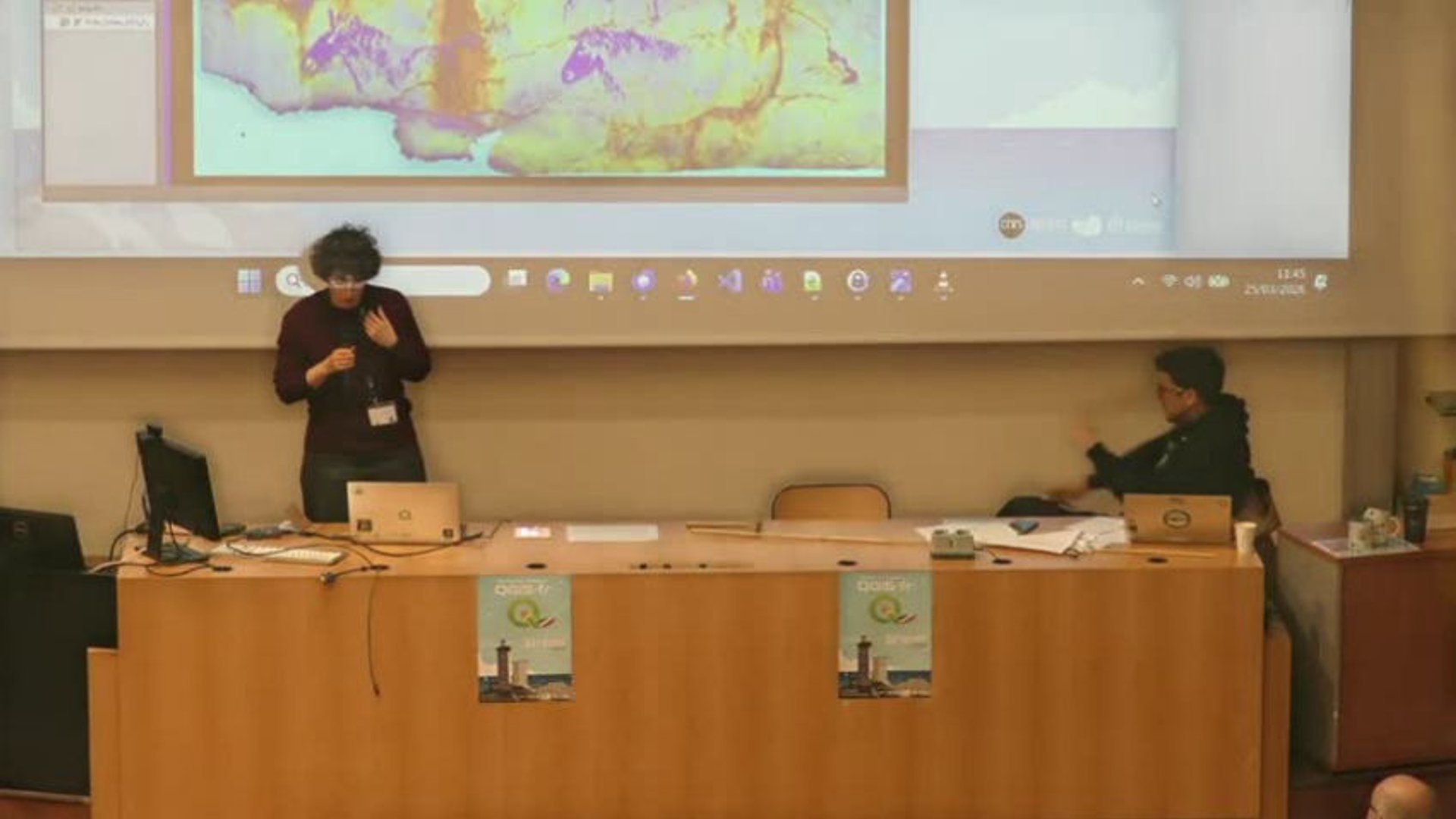 05-Recherche archéologique et SIG 3D dans QGIS - La Grotte Cosquer
